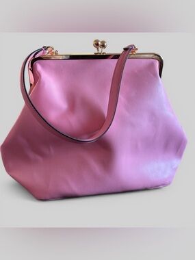 Large Pink Kisslock Style Bag